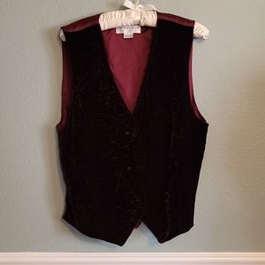 Liz Claiborne Burgundy Velvet Vest 14